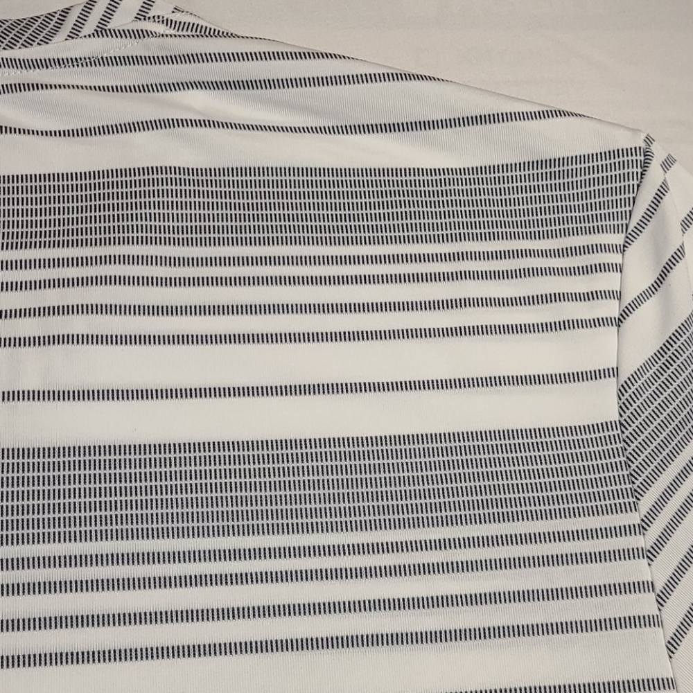 Alfani stretch V-neck geo white t-shirt - Picture 14 of 16